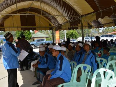 กิจกรรมมอบศุนย์ประสานงาน ศาสนา ประเพณี วัฒนธรรม ตำบลลุโบะบือซา