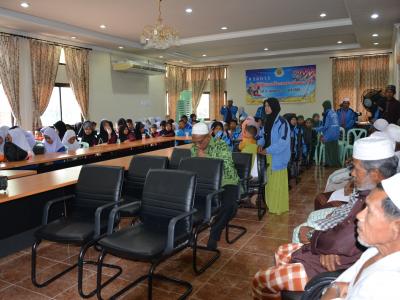 กิจกรรมมอบศุนย์ประสานงาน ศาสนา ประเพณี วัฒนธรรม ตำบลลุโบะบือซา