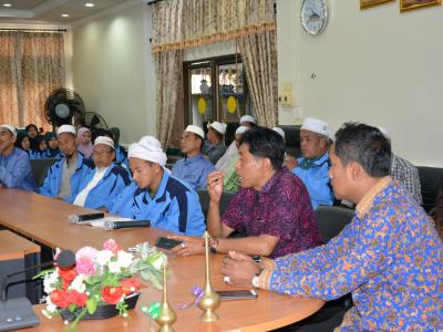 กิจกรรมมอบศุนย์ประสานงาน ศาสนา ประเพณี วัฒนธรรม ตำบลลุโบะบือซา