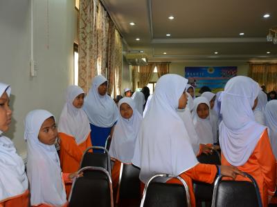 กิจกรรมมอบศุนย์ประสานงาน ศาสนา ประเพณี วัฒนธรรม ตำบลลุโบะบือซา