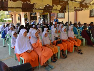 กิจกรรมมอบศุนย์ประสานงาน ศาสนา ประเพณี วัฒนธรรม ตำบลลุโบะบือซา