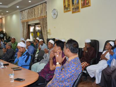 กิจกรรมมอบศุนย์ประสานงาน ศาสนา ประเพณี วัฒนธรรม ตำบลลุโบะบือซา