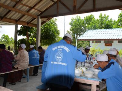 กิจกรรมมอบศุนย์ประสานงาน ศาสนา ประเพณี วัฒนธรรม ตำบลลุโบะบือซา