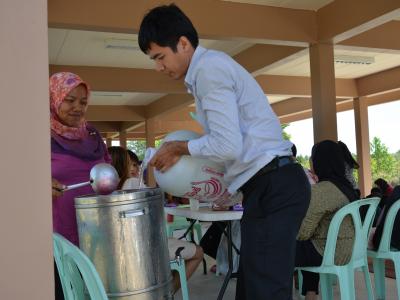 โครงการอบรมทำกระเป๋าจากเศษผ้า