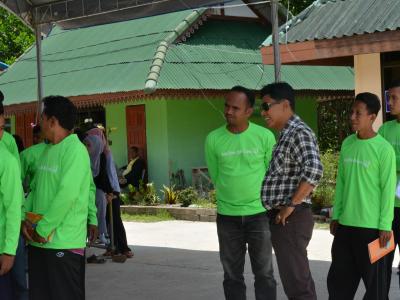 สำนักงานขนส่งนราธิวาสมาให้ความรุูด้านกฎจารจรบนท้องถนน