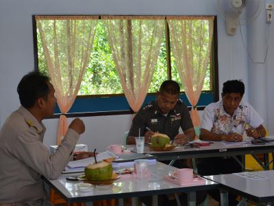นายกร่วมประเมินโรงเรียนอิสลามนุสรณ์ เพื่อจะให้เป็นโรงเรียนประถม