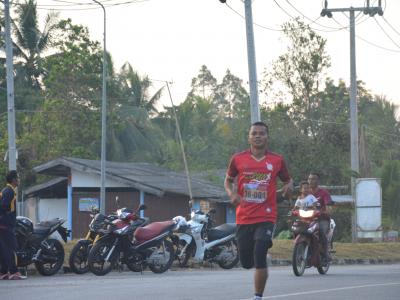 กิจกรรมวิ่งชิตเขายือลาแป