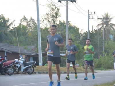 กิจกรรมวิ่งชิตเขายือลาแป
