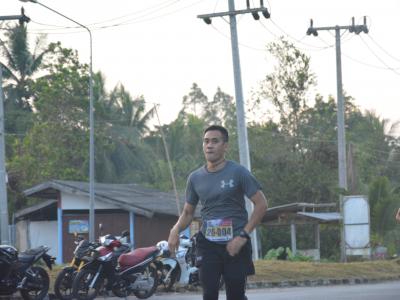 กิจกรรมวิ่งชิตเขายือลาแป