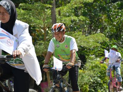 กิจกรรมปั่นจักรยาน ละลด เลิกบุหรี เพื่อสุขภาพ