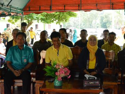 ต้อนรับรองผู้ว่าราชการจังหวัดนราธิวาส บ้านกำปงปีแซ