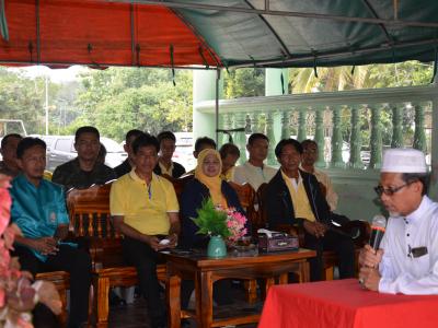 ต้อนรับรองผู้ว่าราชการจังหวัดนราธิวาส บ้านกำปงปีแซ