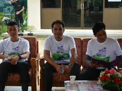 กิจกรรมล้างถนนกับบริษัทศรีตรังร่วมกับ อบต.