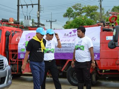 กิจกรรมล้างถนนกับบริษัทศรีตรังร่วมกับ อบต.