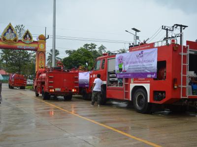 กิจกรรมล้างถนนกับบริษัทศรีตรังร่วมกับ อบต.
