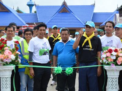 กิจกรรมล้างถนนกับบริษัทศรีตรังร่วมกับ อบต.