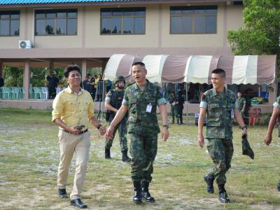 หน่วยทหารใช้สถานที่ กิจกรรมพบปะประชาชน