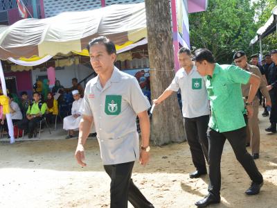 กิจกรรมจังหวัดเคลื่อนทีบ้านกาแร
