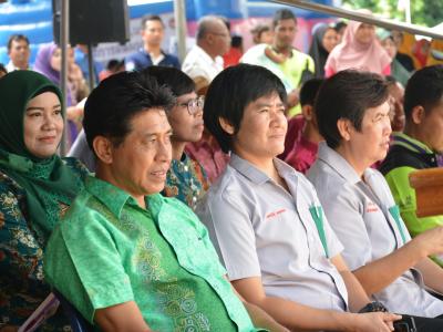 กิจกรรมจังหวัดเคลื่อนทีบ้านกาแร
