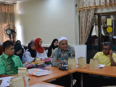 ประชุมชีแจ้งพลังงานนราธิวาสให้กับคณะทำงาน