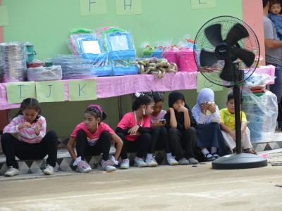 นายกเป็นประธานพิธีเปิดกิจกรรมงานวันเด็กโรงเรียนบ้านลุโบะดาโต๊ะ