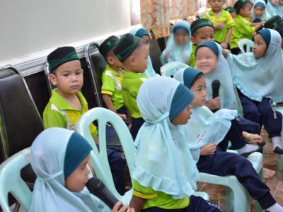 โรงเรียนอิสลามวิทยานุสรณ์ มาทัศนศึกษาดูงานอบต.ลโบะบือซา