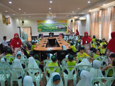 โรงเรียนอิสลามวิทยานุสรณ์ มาทัศนศึกษาดูงานอบต.ลโบะบือซา