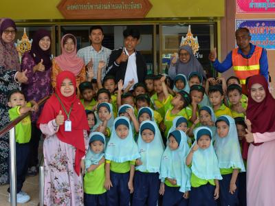 โรงเรียนอิสลามวิทยานุสรณ์ มาทัศนศึกษาดูงานอบต.ลโบะบือซา