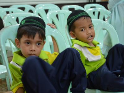 โรงเรียนอิสลามวิทยานุสรณ์ มาทัศนศึกษาดูงานอบต.ลโบะบือซา
