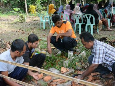 โครงการอบรมความรู้แก่เกษตร ตามแนวคิดปรัชญาเศรษฐกิจพอเพียง