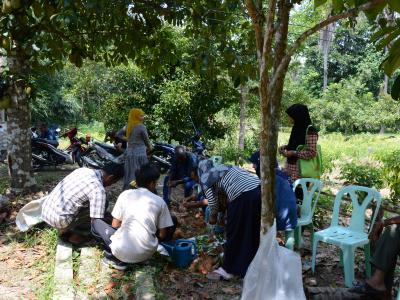 โครงการอบรมความรู้แก่เกษตร ตามแนวคิดปรัชญาเศรษฐกิจพอเพียง