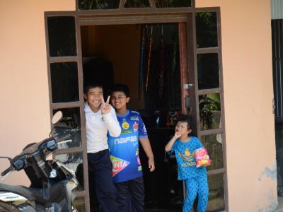 ลงประชาสัมพันธ์โรคโควิด19 ในพื้นที่ตำบลลุโบะบือซา