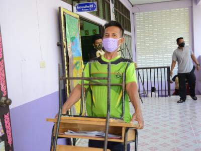 ทำความสะอาดศูนย์กักกันประจำตำบลลุโบะบือซา