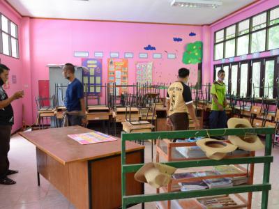 ทำความสะอาดศูนย์กักกันประจำตำบลลุโบะบือซา
