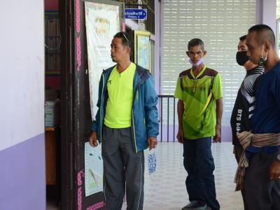 ทำความสะอาดศูนย์กักกันประจำตำบลลุโบะบือซา