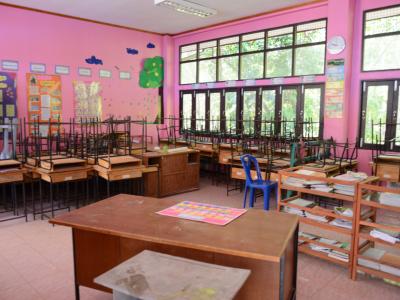 ทำความสะอาดศูนย์กักกันประจำตำบลลุโบะบือซา