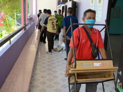 ทำความสะอาดศูนย์กักกันประจำตำบลลุโบะบือซา