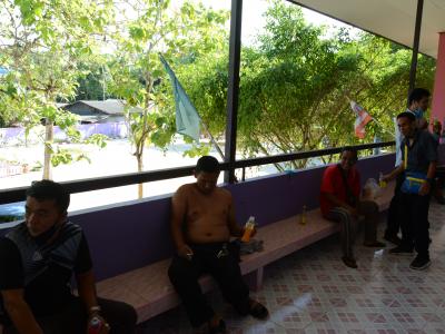 ทำความสะอาดศูนย์กักกันประจำตำบลลุโบะบือซา