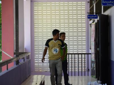 ทำความสะอาดศูนย์กักกันประจำตำบลลุโบะบือซา