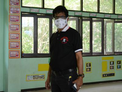 ทำความสะอาดศูนย์กักกันประจำตำบลลุโบะบือซา