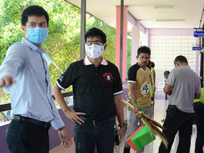 ทำความสะอาดศูนย์กักกันประจำตำบลลุโบะบือซา