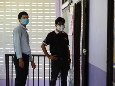 ทำความสะอาดศูนย์กักกันประจำตำบลลุโบะบือซา