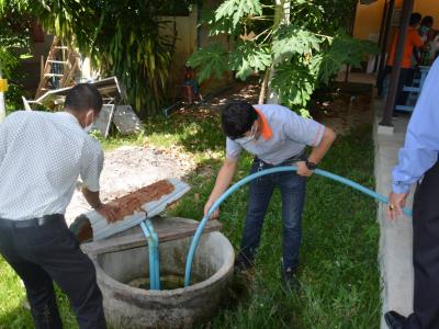 ส่งมอบเทคโนโลยีพลังงาน(เครื่องสูบน้ำแผ่นโซลาเซอร์)
