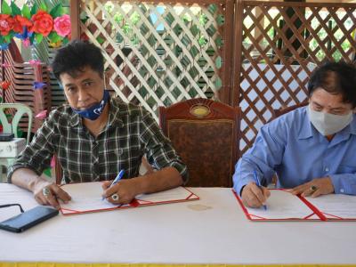ส่งมอบเทคโนโลยีพลังงาน(เครื่องสูบน้ำแผ่นโซลาเซอร์)
