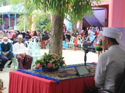 กิจกรรมส่งเสริมความสัมพันธ์โรงเรียนกับชุมชนในจังหวัดชายแดนภาคใต้