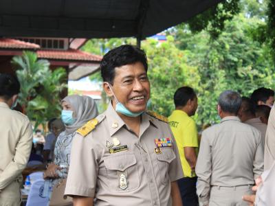 นายกต้อนรับผู้ว่าราชการจังหวัดนราธิวาสคนใหม่