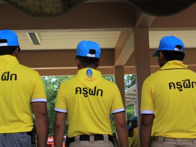 นายกมอบเกียรติบัตรผู้เข้าอบรมจิตอาสาภัยพิบัติ