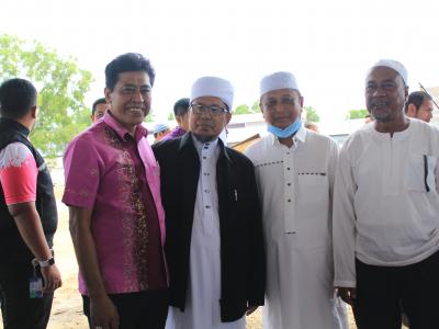 นายกเข้ากิจกรรมปอเนาะบาบอซู