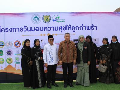 นายกเข้ากิจกรรมปอเนาะบาบอซู