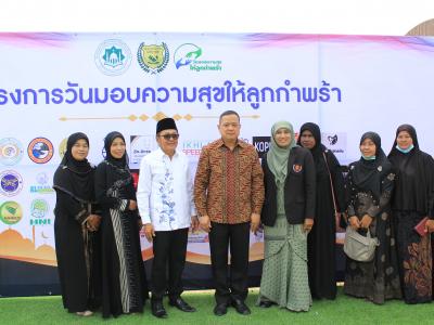 นายกเข้ากิจกรรมปอเนาะบาบอซู